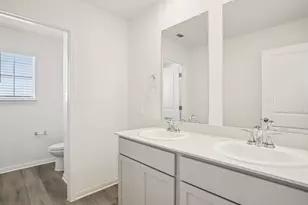 721 Universal Dr, Hutto, TX 78634 - Photo 12