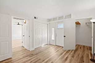 1705 Crossing Pl, Austin, TX 78741 - Photo 18