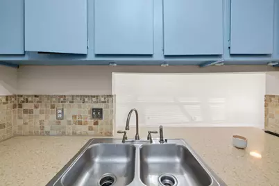 1705 Crossing Place #117B, Austin, TX 78741 - Photo 12