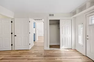 1705 Crossing Pl, Austin, TX 78741 - Photo 16