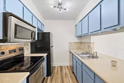 1705 Crossing Place #117B, Austin, TX 78741 - Photo 10