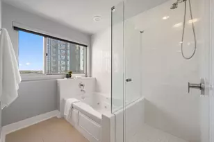 603 Davis St, Austin, TX 78701 - Photo 18