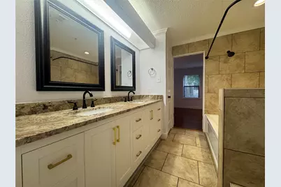 6608 Mesa Hollow Drive, Austin, TX 78750 - Photo 8