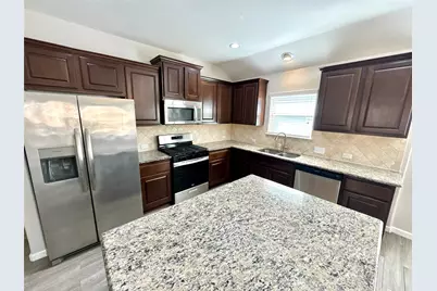 4709 Rolling Water Drive, Pflugerville, TX 78660 - Photo 4