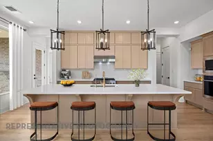 112 Lookout Point Dr, Liberty Hill, TX 78642 - Photo 2