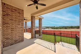 112 Lookout Point Dr, Liberty Hill, TX 78642 - Photo 24