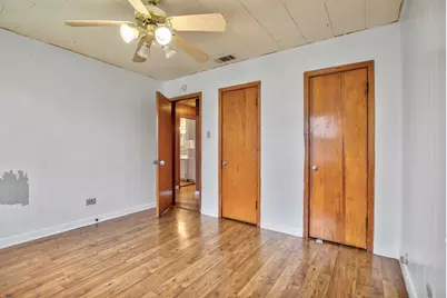 921 W 5th Street, Taylor, TX 76574 - Photo 26