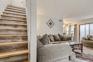 9026 Sawtooth Ln, Austin, TX 78729 - Photo 8