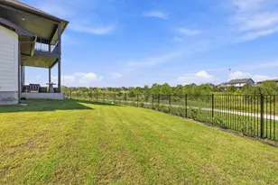 8700 Olmsted Wy, Austin, TX 78744 - Photo 30