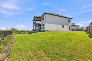 8700 Olmsted Wy, Austin, TX 78744 - Photo 32