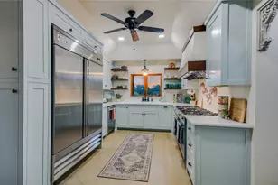 1100 Green Acres Dr, Wimberley, TX 78676 - Photo 8