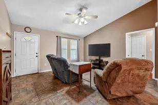 629 Birch Ln, Cottonwood Shores, TX 78657 - Photo 14