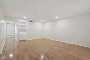 2401 Leon St, Austin, TX 78705 - Photo 8