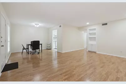 2401 Leon Street #210, Austin, TX 78705 - Photo 6