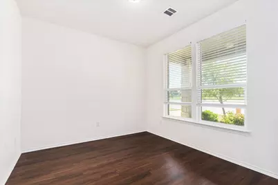 5104 Lazy Court Drive, Austin, TX 78724 - Photo 10