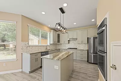 306 Bryce Canyon Drive, Cedar Park, TX 78613 - Photo 2