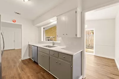 2507 Biggs Drive, Austin, TX 78741 - Photo 10