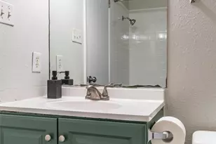 1212 Bonnie Brae St, Austin, TX 78753 - Photo 6