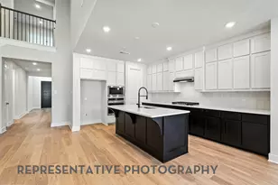 9501 Golden Lion Dr, Austin, TX 78744 - Photo 2