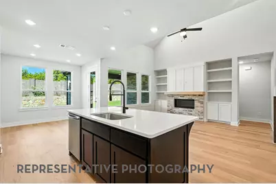 9501 Golden Lion Drive, Austin, TX 78744 - Photo 4