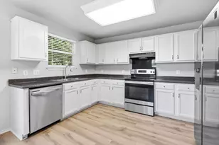 6736 Cornish Hen Ln, Austin, TX 78747 - Photo 8