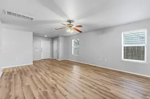 6736 Cornish Hen Ln, Austin, TX 78747 - Photo 6