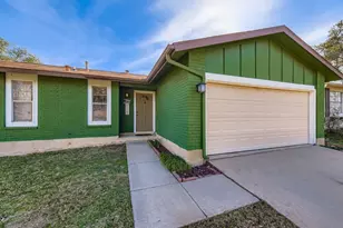 7901 Croftwood Dr, Austin, TX 78749 - Photo 12