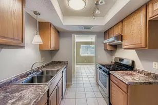 7901 Croftwood Dr, Austin, TX 78749 - Photo 6