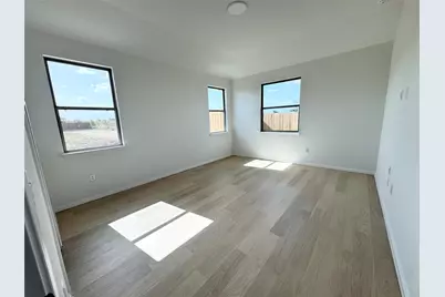 270 Pale Horse Bend, Buda, TX 78610 - Photo 4