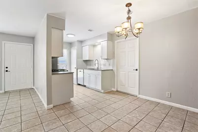 1408 Valleyridge Circle #102, Austin, TX 78704 - Photo 12