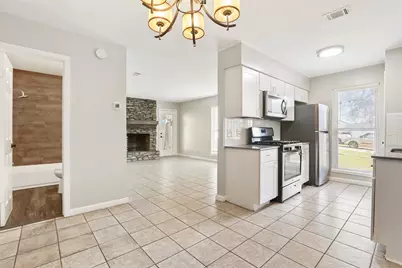 1408 Valleyridge Circle #102, Austin, TX 78704 - Photo 2