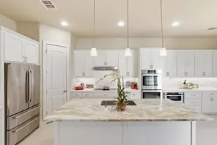 438 Stagecoach Trail, San Marcos, TX 78666 - Photo 6