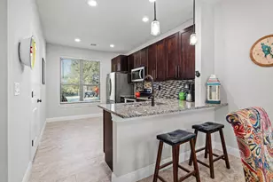 575 Demarett Dr, Point Venture, TX 78645 - Photo 8