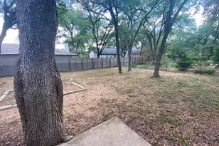 5905 Burrough Dr, Austin, TX 78745 - Photo 38
