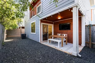 1148 Webberville Rd, Austin, TX 78721 - Photo 32