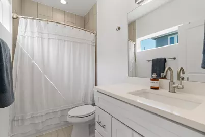 1148 Webberville Road #6, Austin, TX 78721 - Photo 26