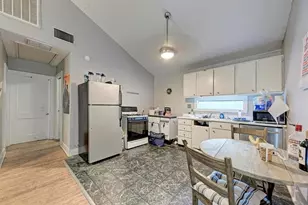 2834 Salado St, Austin, TX 78705 - Photo 32