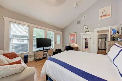 2834 Salado Street, Austin, TX 78705 - Photo 14