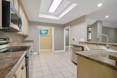 716 River Cliff Drive, Canyon Lake, TX 78133 - Photo 10