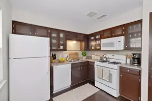 3312 Thomas Kincheon St, Austin, TX 78745 - Photo 10