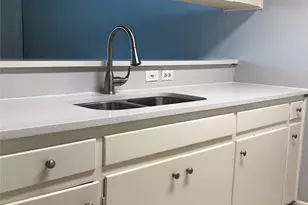 5001 Bull Creek Rd, Austin, TX 78731 - Photo 8