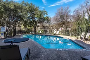 802 S 1st St, Austin, TX 78704 - Photo 20