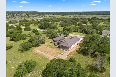 114 Rolling Hill Drive, Horseshoe Bay, TX 78657 - Photo 30