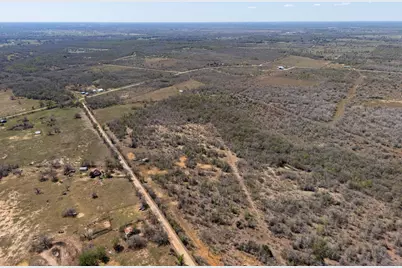 000 Cr 420, Waelder, TX 78959 - Photo 20