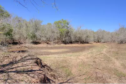 000 Cr 420, Waelder, TX 78959 - Photo 4