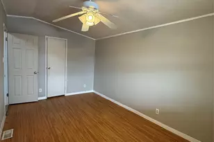 7200 W Fm 487, Florence, TX 76527 - Photo 22