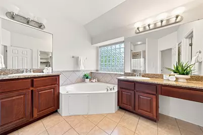 8017 Ladera Verde Drive, Austin, TX 78739 - Photo 18