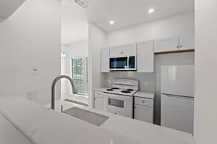 3001 Cedar St, Austin, TX 78705 - Photo 14