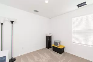 539 Commander Abbott Dr, Jarrell, TX 76537 - Photo 12