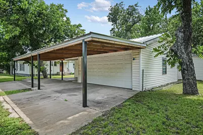 312 W 10th Street, Georgetown, TX 78626 - Photo 10